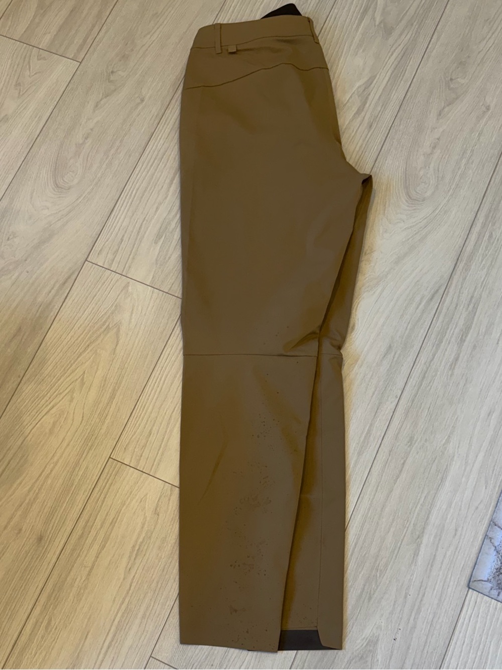 Lululemon Commission Pants Khaki Tan Men’s Size 32 Performance Golf Travel Pants
